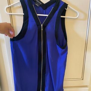 Trouve sleeveless top, zips up. Size small.